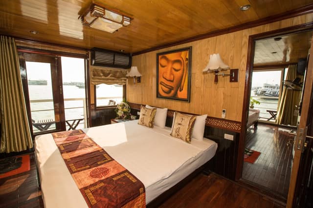 Premium Double Cabin with Private Balcony