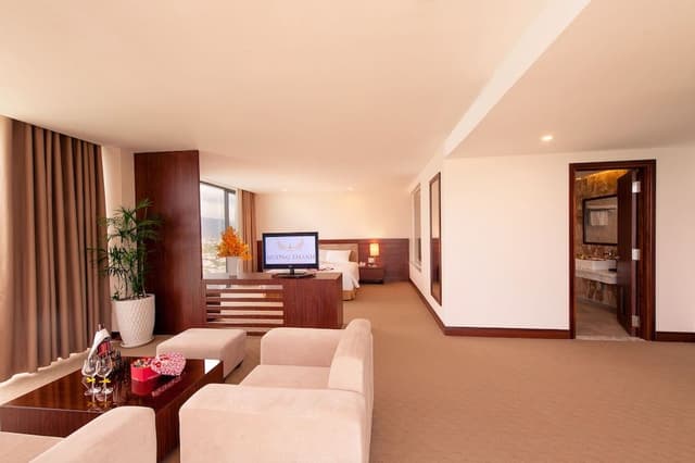 Executive Suite