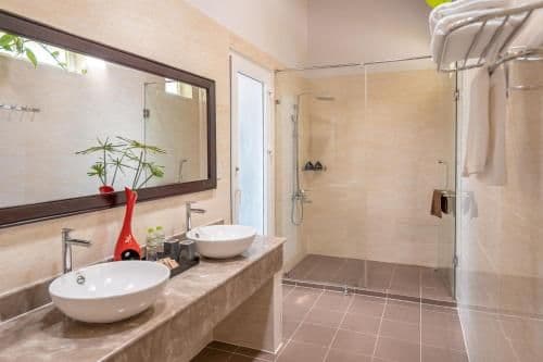 Panoramic Grand Deluxe with Sea View