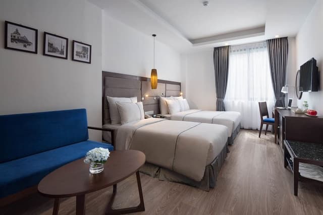 Family Suite, Non Smoking, City View