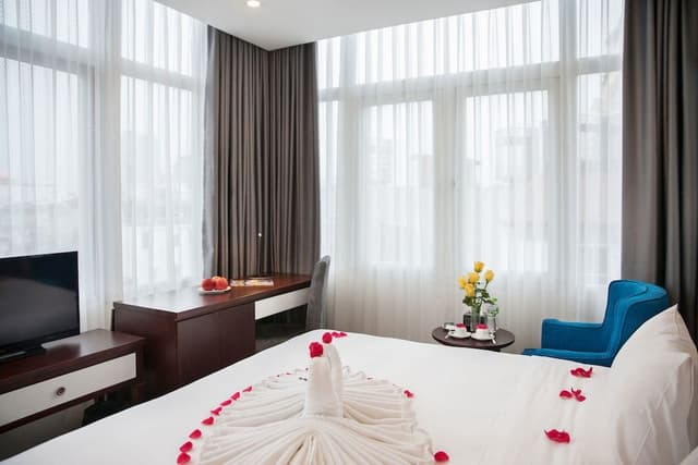 Deluxe Double or Twin Room