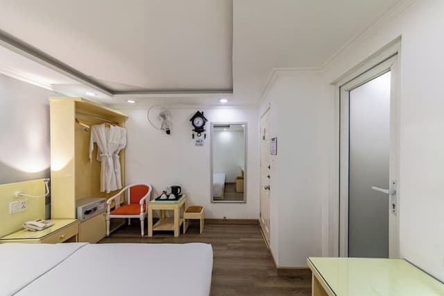 Standard Room, 1 Bedroom, No Windows, Ground Floor
