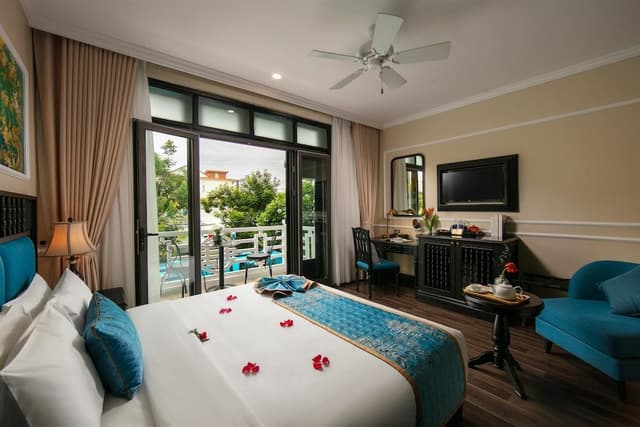 Deluxe Double or Twin Room, Balcony, City View