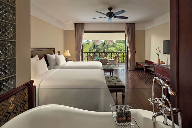 Junior Suite Balcony, New Wing