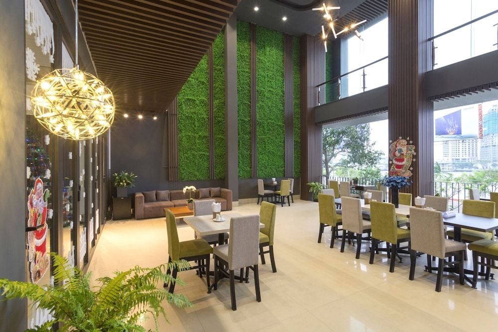 Varna Hotel2