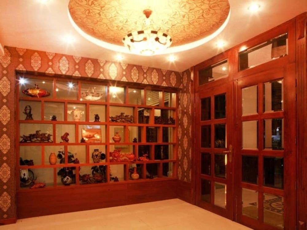 โรงแรมซันฟลาวเวอร์ (Sunflowers Hotel)4