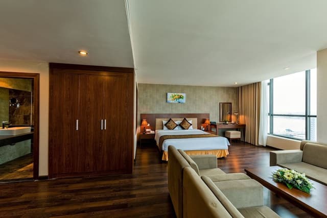 Premium Double Room, City View