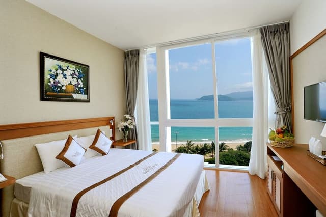 Senior Room, Sea View