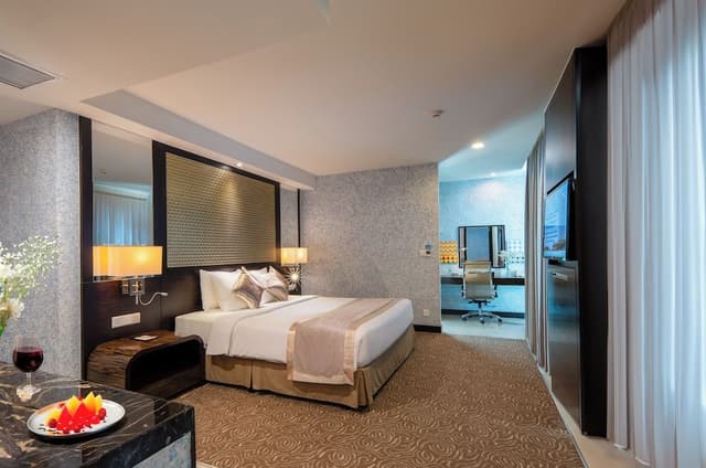 Executive Suite, Ocean View