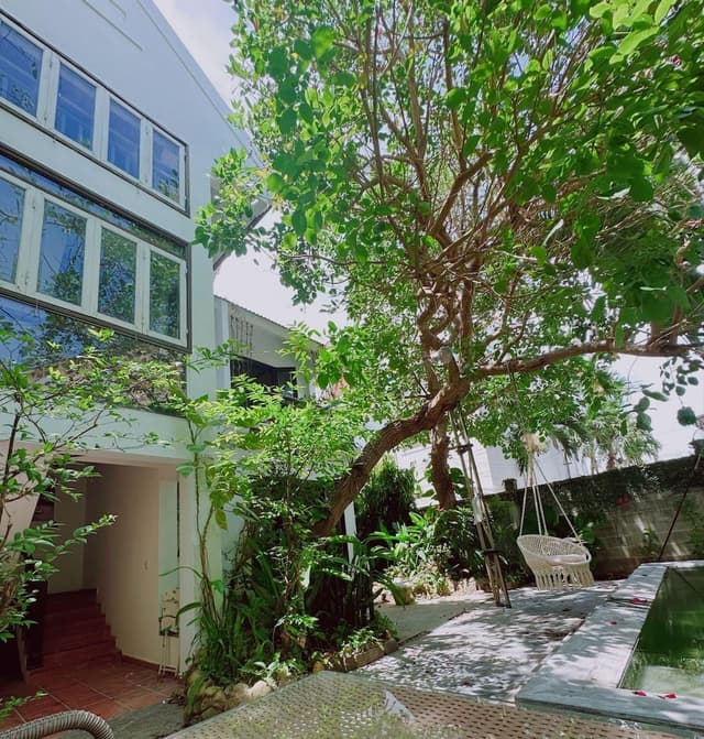 Villa (Home)