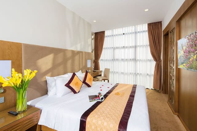 1 Bedroom Suite City View