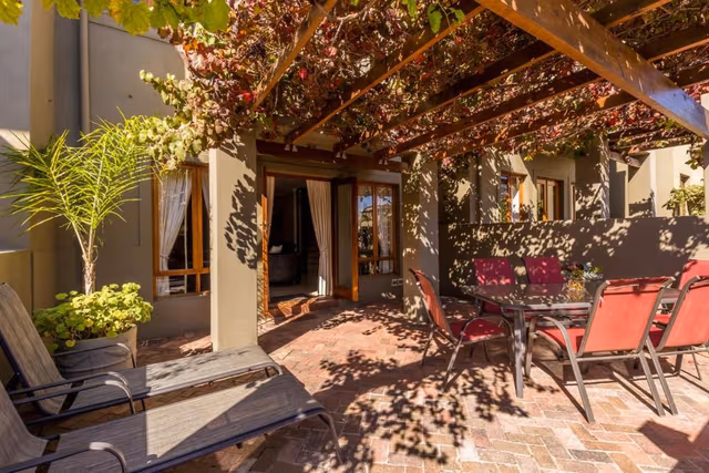 Holiday House