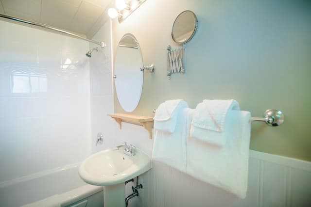 Signature Room, 2 Queen Beds, Sea View (Pavillon Carleton)