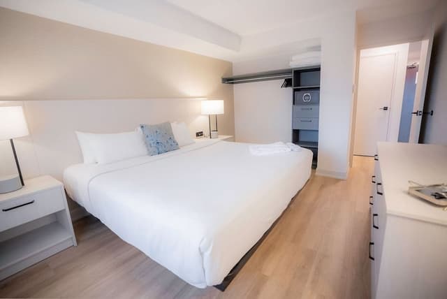 MODERN | Two Bedroom Suite