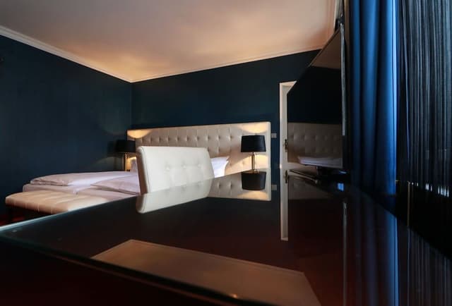 Business Single Room