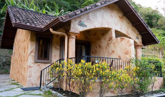 Altavista Bungalow