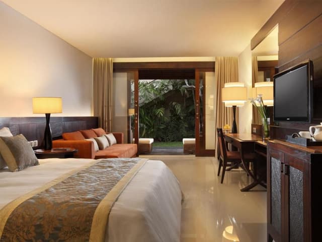 Santrian Deluxe Room