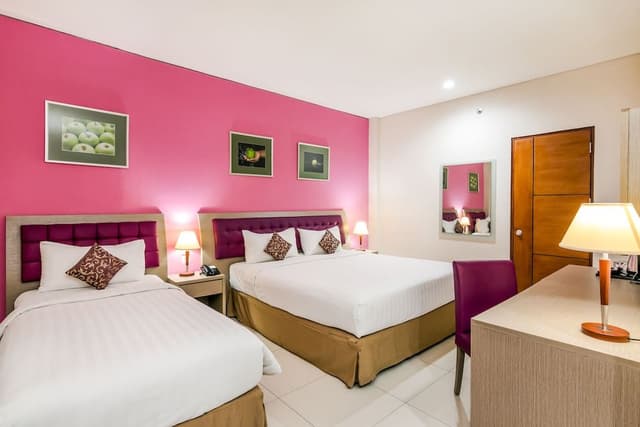 Standard Triple Room, No Windows