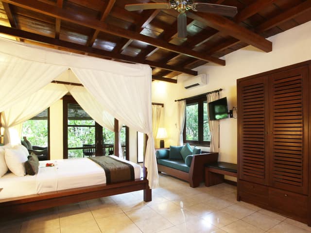 Connecting Rooms