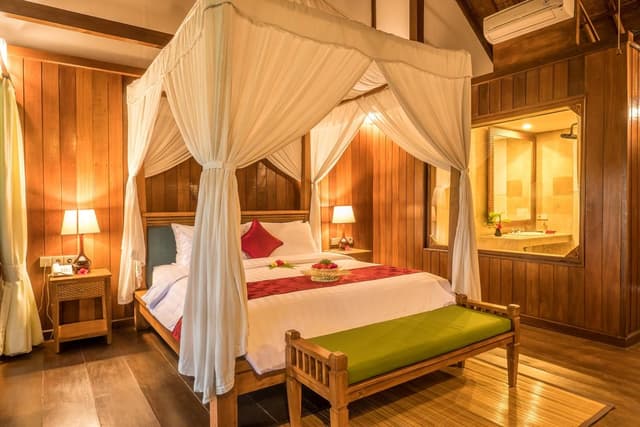 Suite Room