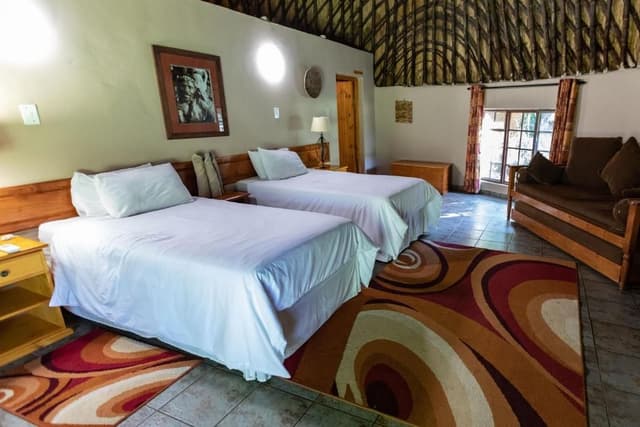Self-Catering 4 Sleeper Chalet