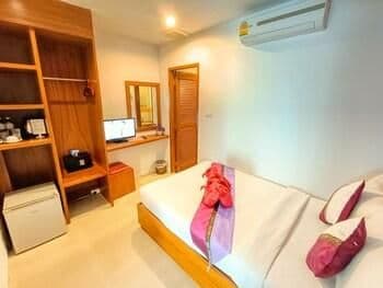 Economy Room, Non Smoking, Ensuite