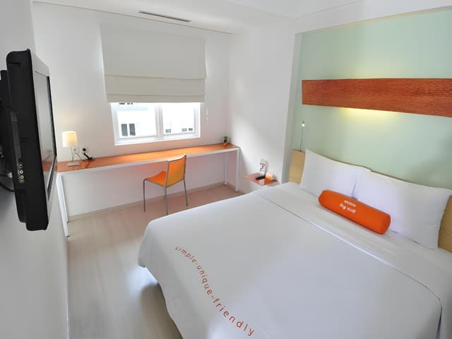 HARRIS Room