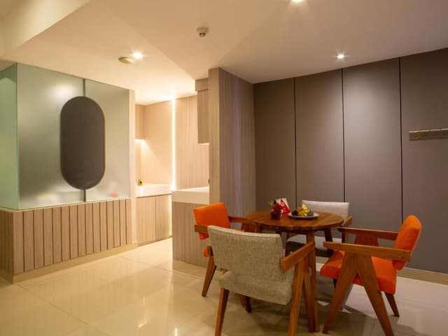 HARRIS Unique Two Bedroom