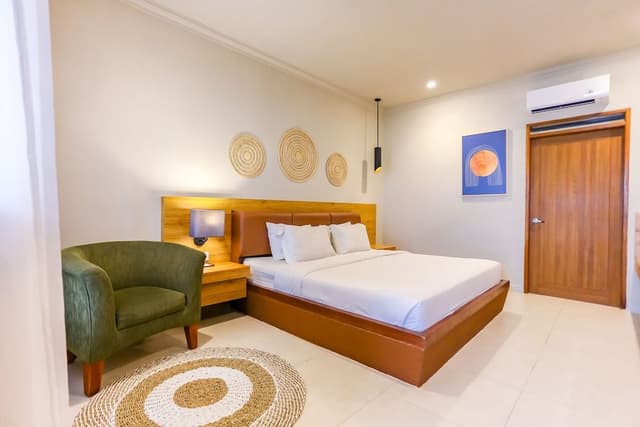 Deluxe Double or Twin Room