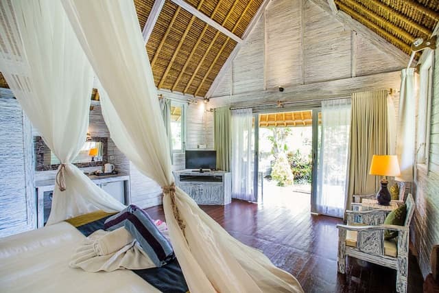 Superior Room, Garden View