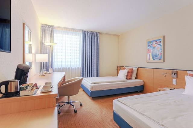 Business Room, 2 Twin Beds