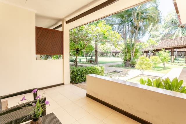 Garden Suite King Room