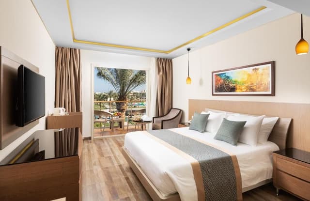 Superior Room 2 Adults + 2 Child