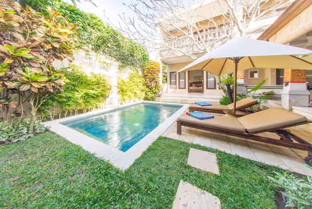 4 Bedroom Villa with Private Pool
