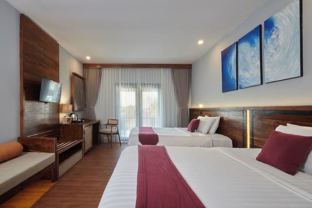 Deluxe Room, 2 Double Beds, Balcony