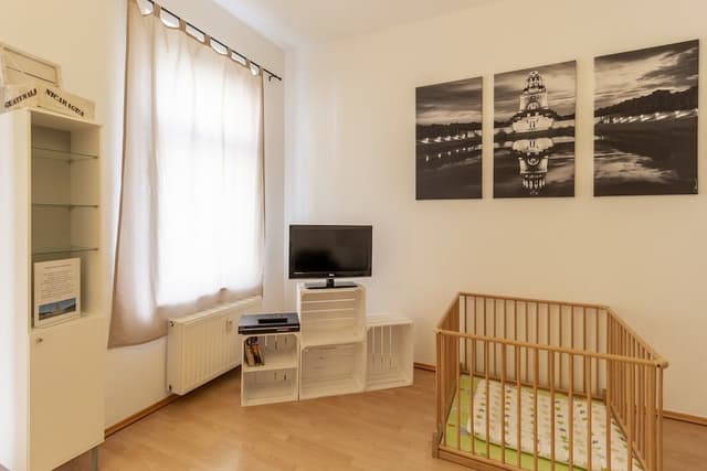 Design Apartment, 3 Bedrooms, Non Smoking, Courtyard View