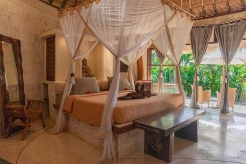 Deluxe Bungalow