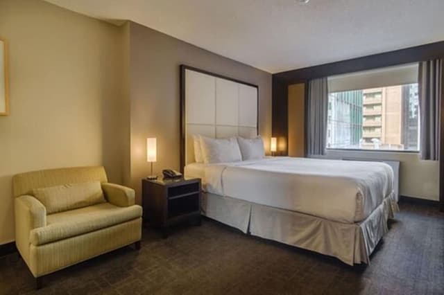 Premier King Room