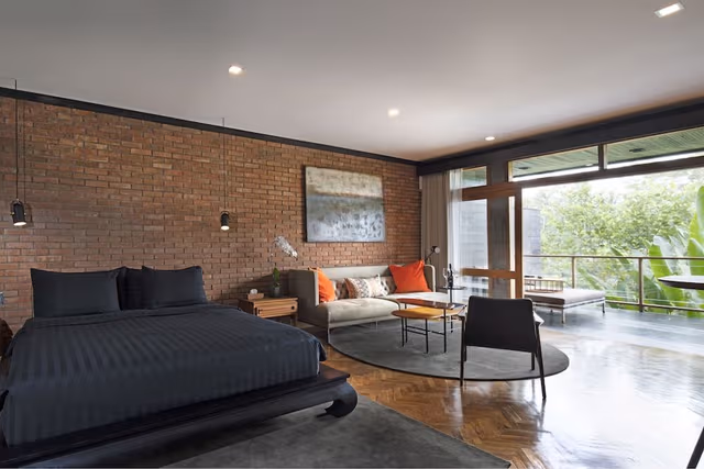Deluxe Suite, 1 King Bed, Private Pool, Valley View