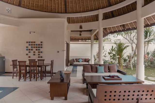 Villa 3 Bed Room Private Pool and Garden