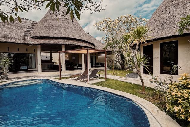 Villa 3 Bed Room Private Pool and Garden
