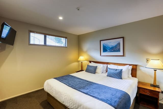 One Bedroom Apartment with Balcony