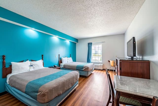 Deluxe Room, 2 Double Beds, Non Smoking, Refrigerator & Microwave