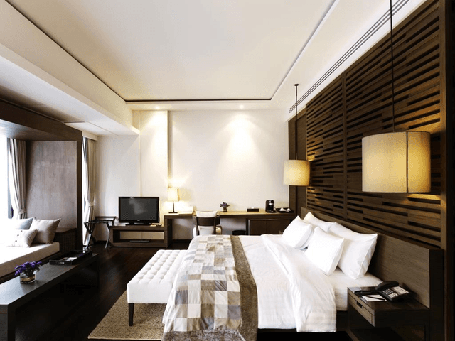Garden Pool Suite