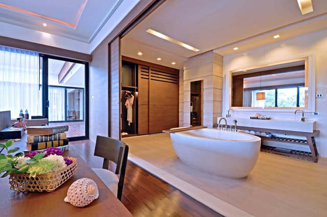 Nidhrarom Suite
