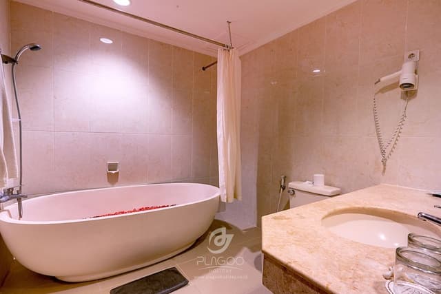 Two-Bedroom Suite