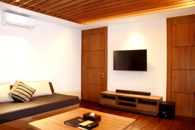 Exclusive Villa, 3 Bedrooms, Ensuite, Poolside