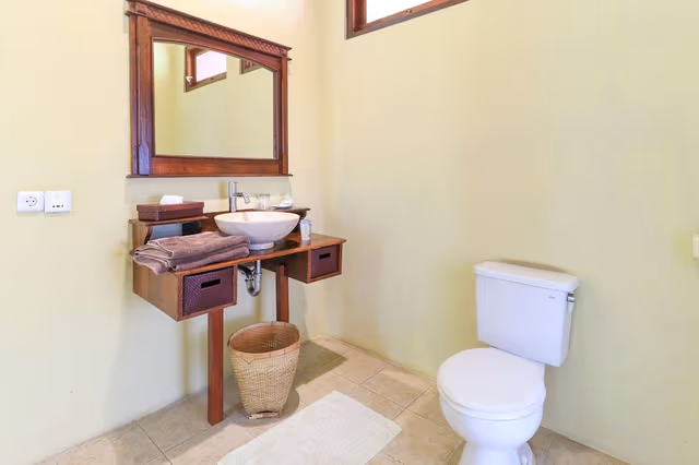 2 Bedroom Cottage Ocean View