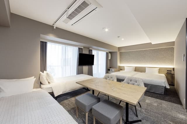 Residential Family Room (3-4 persons), Non Smoking