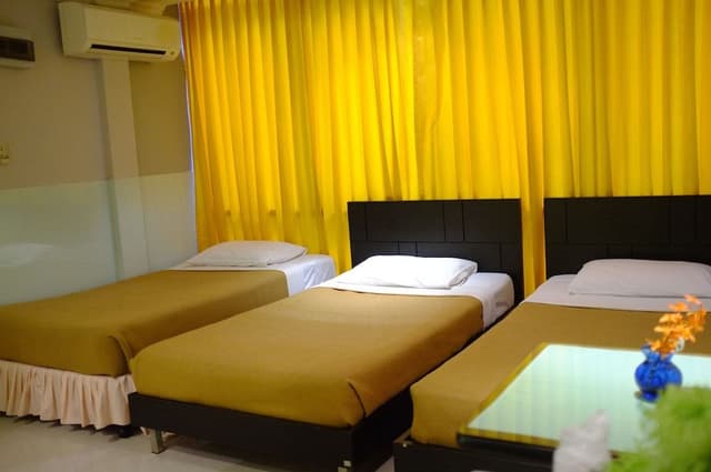 Deluxe Triple Room